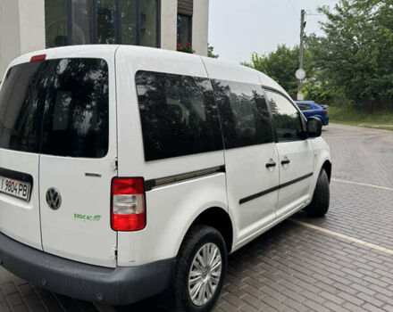 Белый Фольксваген Кадди, объемом двигателя 2 л и пробегом 217 тыс. км за 6500 $, фото 3 на Automoto.ua
