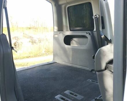 Белый Фольксваген Кадди, объемом двигателя 2 л и пробегом 245 тыс. км за 8200 $, фото 92 на Automoto.ua