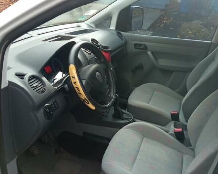 Білий Фольксваген Кадді, об'ємом двигуна 1.9 л та пробігом 162 тис. км за 8500 $, фото 6 на Automoto.ua