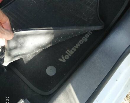 Белый Фольксваген Кадди, объемом двигателя 2 л и пробегом 245 тыс. км за 8200 $, фото 106 на Automoto.ua