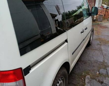 Белый Фольксваген Кадди, объемом двигателя 0 л и пробегом 203 тыс. км за 4000 $, фото 2 на Automoto.ua