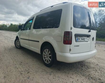 Белый Фольксваген Кадди, объемом двигателя 1.6 л и пробегом 285 тыс. км за 9300 $, фото 16 на Automoto.ua
