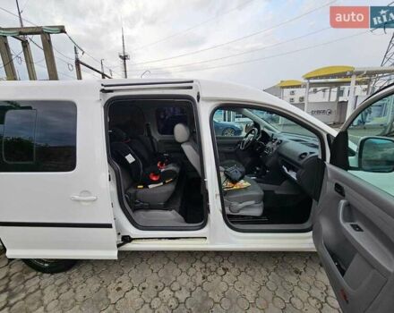 Белый Фольксваген Кадди, объемом двигателя 1.9 л и пробегом 270 тыс. км за 8900 $, фото 5 на Automoto.ua