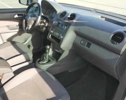 Белый Фольксваген Кадди, объемом двигателя 2 л и пробегом 245 тыс. км за 8200 $, фото 28 на Automoto.ua