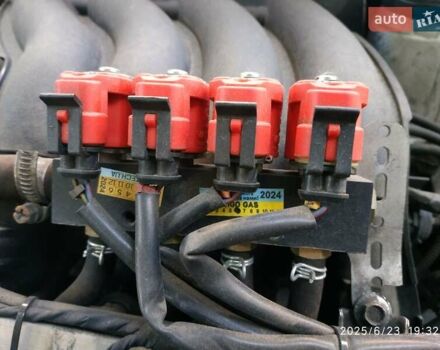 Белый Фольксваген Кадди, объемом двигателя 2 л и пробегом 245 тыс. км за 8200 $, фото 127 на Automoto.ua