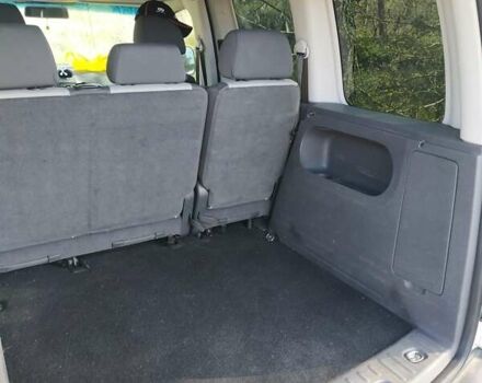 Белый Фольксваген Кадди, объемом двигателя 2 л и пробегом 245 тыс. км за 8200 $, фото 76 на Automoto.ua