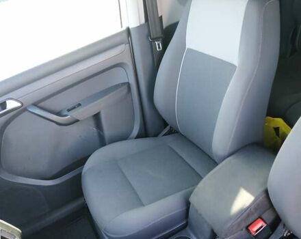 Белый Фольксваген Кадди, объемом двигателя 2 л и пробегом 245 тыс. км за 8200 $, фото 16 на Automoto.ua