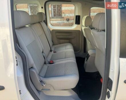 Белый Фольксваген Кадди, объемом двигателя 2 л и пробегом 235 тыс. км за 8300 $, фото 11 на Automoto.ua