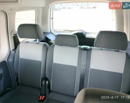 Белый Фольксваген Кадди, объемом двигателя 2 л и пробегом 245 тыс. км за 8200 $, фото 18 на Automoto.ua