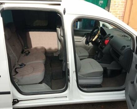 Білий Фольксваген Кадді, об'ємом двигуна 1.9 л та пробігом 162 тис. км за 8500 $, фото 5 на Automoto.ua