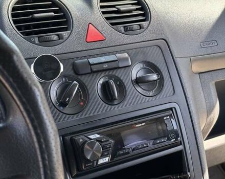 Білий Фольксваген Кадді, об'ємом двигуна 1.9 л та пробігом 311 тис. км за 8500 $, фото 14 на Automoto.ua