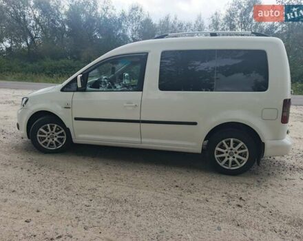Белый Фольксваген Кадди, объемом двигателя 1.6 л и пробегом 285 тыс. км за 9300 $, фото 17 на Automoto.ua