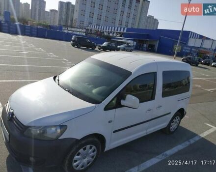 Белый Фольксваген Кадди, объемом двигателя 2 л и пробегом 245 тыс. км за 8200 $, фото 10 на Automoto.ua