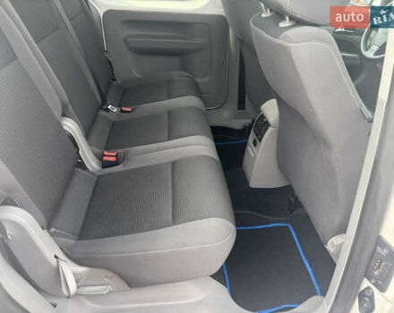 Белый Фольксваген Кадди, объемом двигателя 0 л и пробегом 206 тыс. км за 9300 $, фото 15 на Automoto.ua