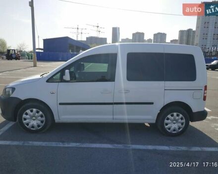 Белый Фольксваген Кадди, объемом двигателя 2 л и пробегом 245 тыс. км за 8200 $, фото 5 на Automoto.ua