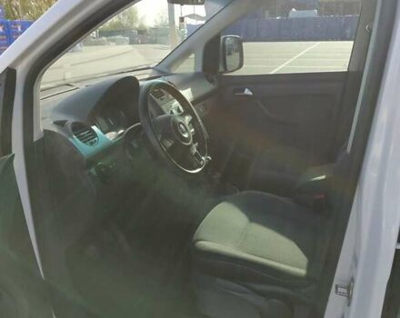 Белый Фольксваген Кадди, объемом двигателя 2 л и пробегом 245 тыс. км за 8200 $, фото 24 на Automoto.ua