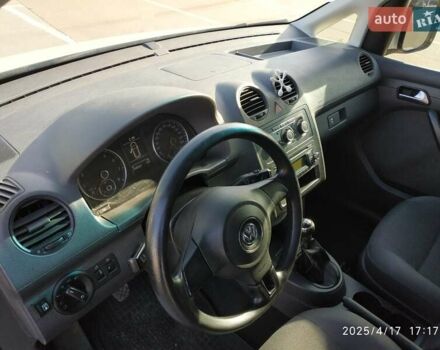 Белый Фольксваген Кадди, объемом двигателя 2 л и пробегом 245 тыс. км за 8200 $, фото 14 на Automoto.ua