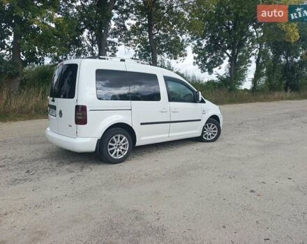 Белый Фольксваген Кадди, объемом двигателя 1.6 л и пробегом 285 тыс. км за 9300 $, фото 18 на Automoto.ua
