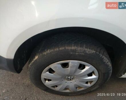 Белый Фольксваген Кадди, объемом двигателя 2 л и пробегом 245 тыс. км за 8200 $, фото 140 на Automoto.ua