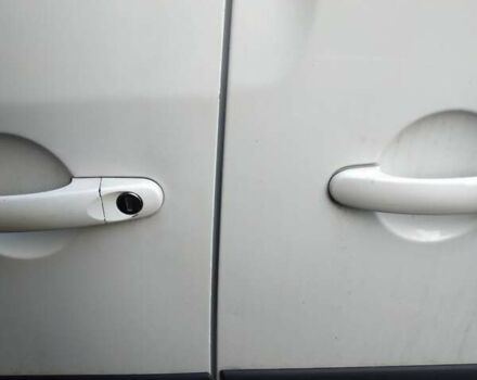 Белый Фольксваген Кадди, объемом двигателя 2 л и пробегом 245 тыс. км за 8200 $, фото 113 на Automoto.ua