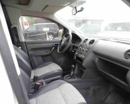 Белый Фольксваген Кадди, объемом двигателя 1.6 л и пробегом 259 тыс. км за 7200 $, фото 8 на Automoto.ua