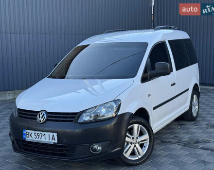 Белый Фольксваген Кадди, объемом двигателя 1.6 л и пробегом 328 тыс. км за 7950 $, фото 5 на Automoto.ua