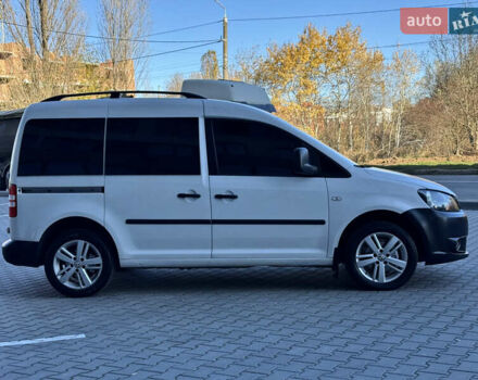 Белый Фольксваген Кадди, объемом двигателя 1.6 л и пробегом 321 тыс. км за 7900 $, фото 9 на Automoto.ua