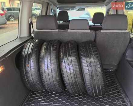 Білий Фольксваген Кадді, об'ємом двигуна 1.6 л та пробігом 284 тис. км за 8600 $, фото 6 на Automoto.ua