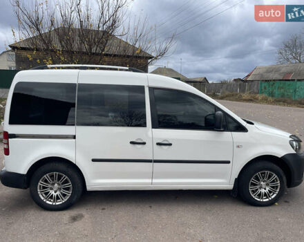 Белый Фольксваген Кадди, объемом двигателя 1.97 л и пробегом 337 тыс. км за 6700 $, фото 5 на Automoto.ua