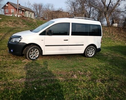 Фольксваген Кадди 2011 в Самборе на Automoto.ua Белый Фольксваген Кадди, объемом двигателя 0 л и пробегом 270 тыс. км за 7900 $, фото 1 на Automoto.ua