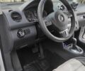 Белый Фольксваген Кадди, объемом двигателя 1.6 л и пробегом 270 тыс. км за 9500 $, фото 1 на Automoto.ua