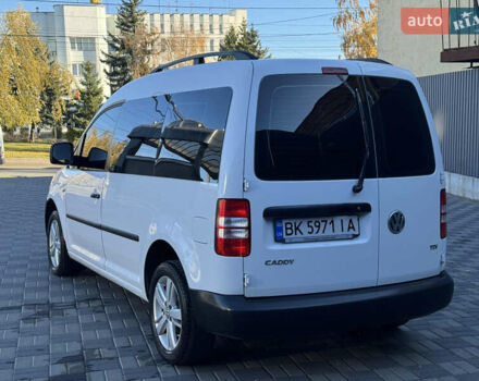 Белый Фольксваген Кадди, объемом двигателя 1.6 л и пробегом 328 тыс. км за 7950 $, фото 3 на Automoto.ua