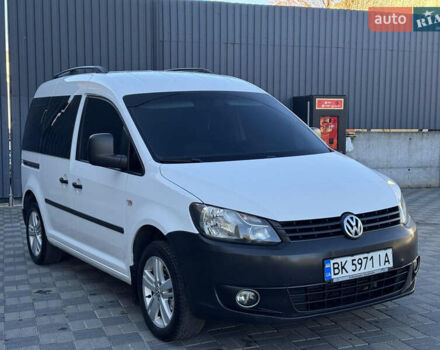 Белый Фольксваген Кадди, объемом двигателя 1.6 л и пробегом 328 тыс. км за 7950 $, фото 6 на Automoto.ua