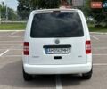 Белый Фольксваген Кадди, объемом двигателя 1.6 л и пробегом 185 тыс. км за 10998 $, фото 10 на Automoto.ua
