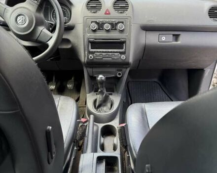 Белый Фольксваген Кадди, объемом двигателя 1.6 л и пробегом 252 тыс. км за 7000 $, фото 9 на Automoto.ua