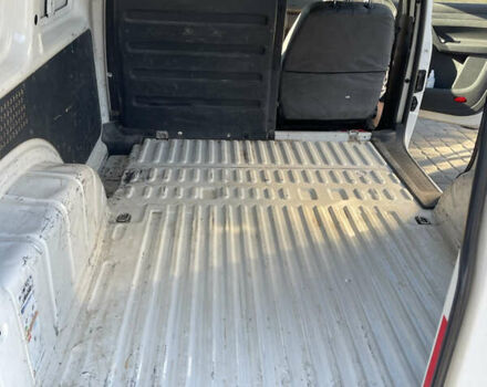 Белый Фольксваген Кадди, объемом двигателя 1.6 л и пробегом 362 тыс. км за 7200 $, фото 12 на Automoto.ua