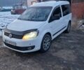 Белый Фольксваген Кадди, объемом двигателя 2 л и пробегом 256 тыс. км за 10676 $, фото 1 на Automoto.ua