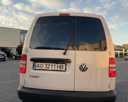 Белый Фольксваген Кадди, объемом двигателя 1.6 л и пробегом 362 тыс. км за 7200 $, фото 6 на Automoto.ua