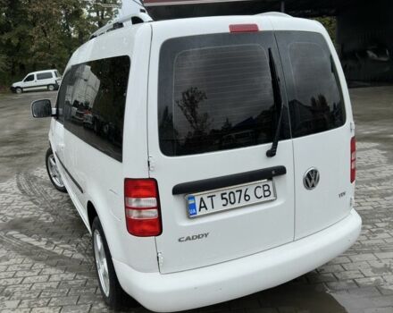Белый Фольксваген Кадди, объемом двигателя 1.6 л и пробегом 192 тыс. км за 8300 $, фото 1 на Automoto.ua