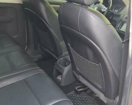 Белый Фольксваген Кадди, объемом двигателя 1.6 л и пробегом 153 тыс. км за 10500 $, фото 3 на Automoto.ua