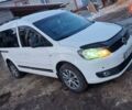 Белый Фольксваген Кадди, объемом двигателя 1.97 л и пробегом 256 тыс. км за 10535 $, фото 2 на Automoto.ua