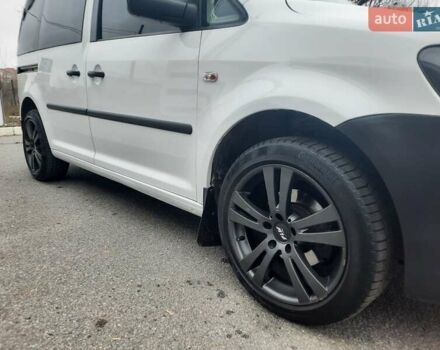 Білий Фольксваген Кадді, об'ємом двигуна 1.6 л та пробігом 224 тис. км за 8700 $, фото 10 на Automoto.ua