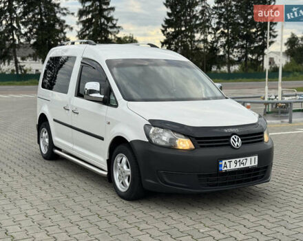 Белый Фольксваген Кадди, объемом двигателя 1.6 л и пробегом 293 тыс. км за 8650 $, фото 4 на Automoto.ua