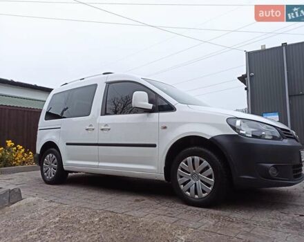 Білий Фольксваген Кадді, об'ємом двигуна 1.6 л та пробігом 284 тис. км за 8600 $, фото 3 на Automoto.ua