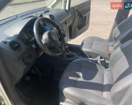 Белый Фольксваген Кадди, объемом двигателя 2 л и пробегом 222 тыс. км за 10900 $, фото 13 на Automoto.ua