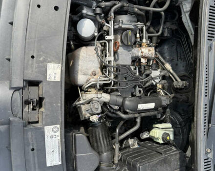 Белый Фольксваген Кадди, объемом двигателя 1.2 л и пробегом 140 тыс. км за 7800 $, фото 4 на Automoto.ua