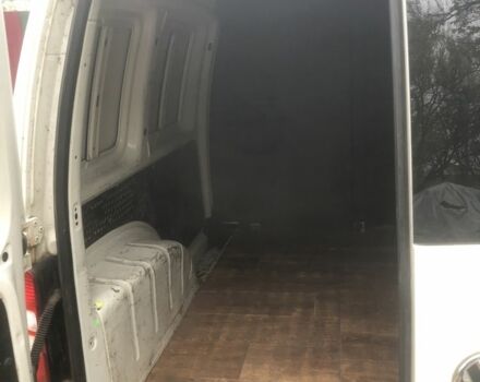 Белый Фольксваген Кадди, объемом двигателя 1.2 л и пробегом 171 тыс. км за 5800 $, фото 5 на Automoto.ua