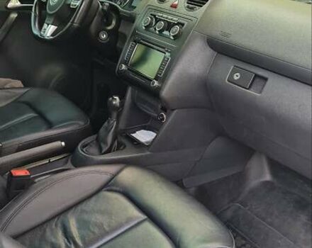 Белый Фольксваген Кадди, объемом двигателя 1.6 л и пробегом 153 тыс. км за 10500 $, фото 8 на Automoto.ua