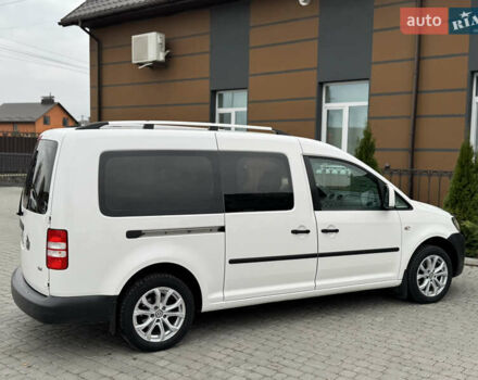 Белый Фольксваген Кадди, объемом двигателя 1.6 л и пробегом 258 тыс. км за 9350 $, фото 16 на Automoto.ua