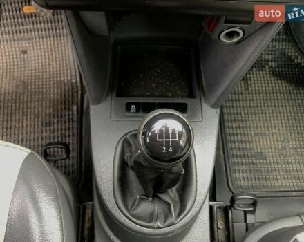 Белый Фольксваген Кадди, объемом двигателя 2 л и пробегом 195 тыс. км за 8630 $, фото 29 на Automoto.ua